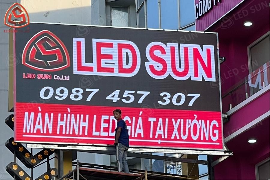 Màn hình LED P6 ngoài trời hiển thị nội dung sau khi hoàn tất thi công màn hình LED